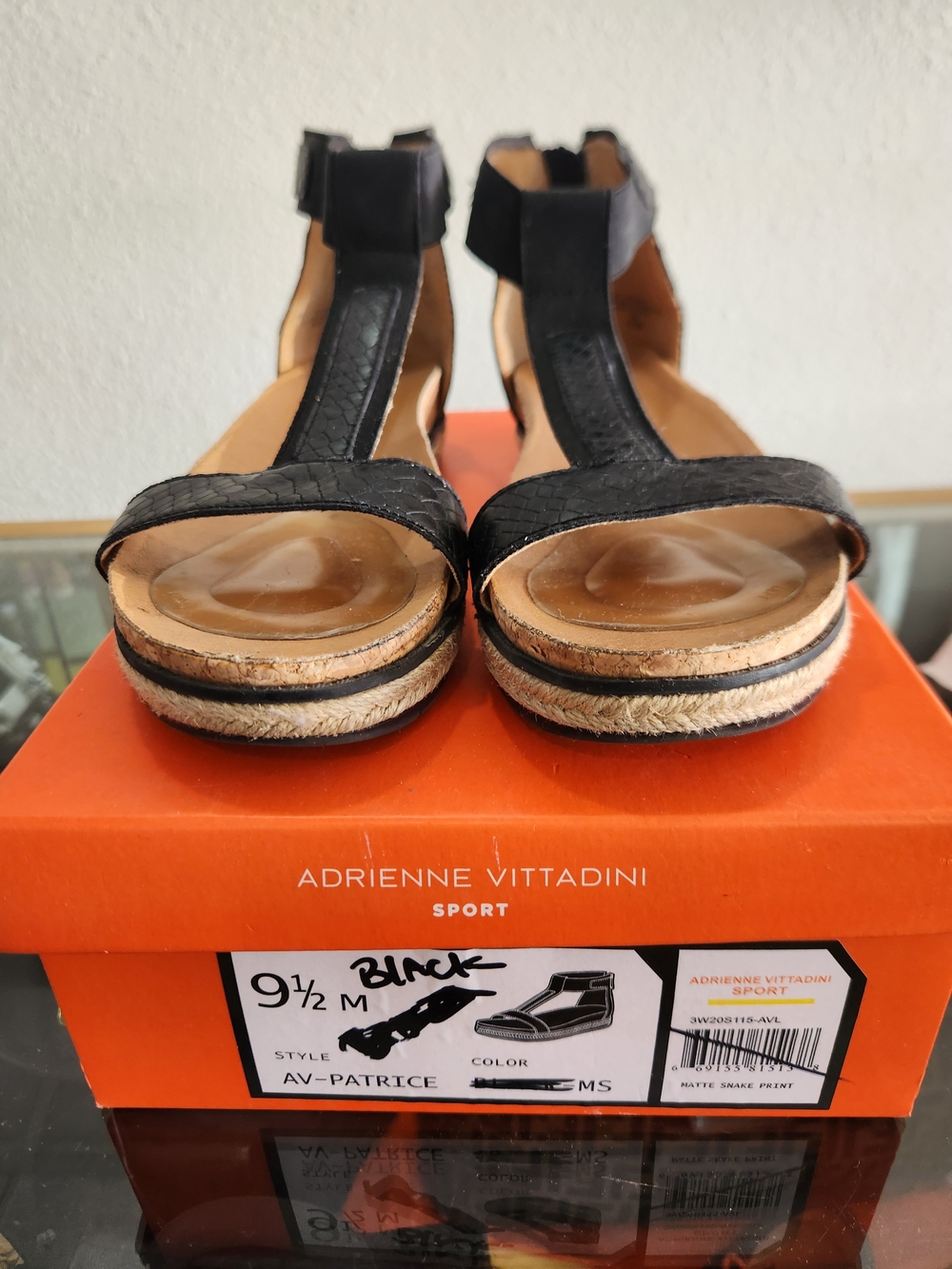 Adrienne Vittadini Black T-Strap Wedge Sandals